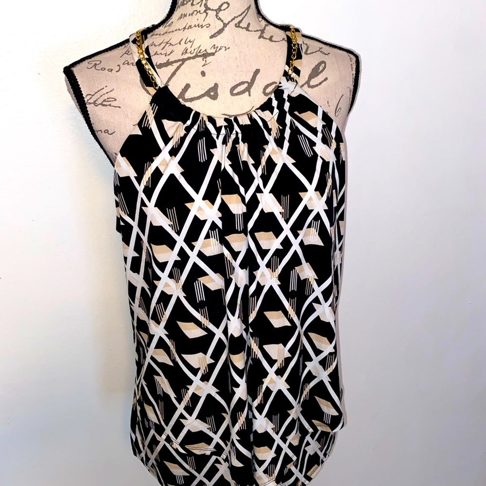 ⚪️⚫️NWOT White House Black Market Ball Chain Trim Halter Top